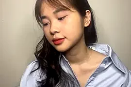 nguyenthuydull naked on cam for live sex chat