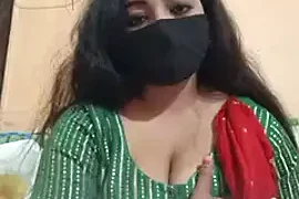 Rimibhabhi naked on cam for live sex chat