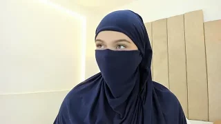 anna-henao naked on cam for live sex chat