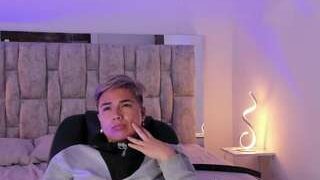 Ethan-heat nude on webcam in Live Sex Chat