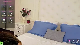 NicolleMiles naked on cam for live sex chat