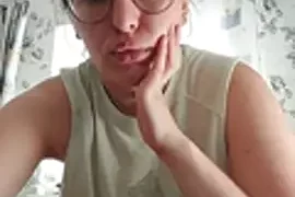 NikkiBenc naked on cam for live sex chat