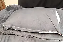 Sexyslutts naked on cam for live sex chat