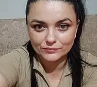 sweetychloelle naked on cam for live sex chat