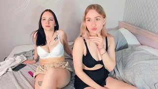 TinaCrowl naked on cam for live sex chat