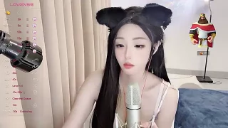 Yuyubao naked on cam for live sex chat