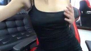 Sussylove18 nude on webcam in Live Sex Chat