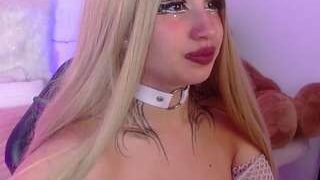 lizzcute nude on webcam in Live Sex Chat