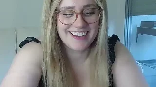 miramore naked on cam for live sex chat