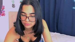 Emilylove-19 nude on webcam in Live Sex Chat