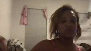 HoneiP33ch nude on webcam in Live Sex Chat
