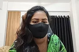 MiaKhalifa– naked on cam for live sex chat