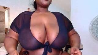 Abbi-Evans nude on webcam in Live Sex Chat