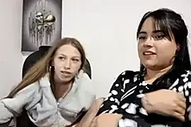 MelindaAn6el naked on cam for live sex chat