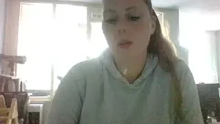 SexyBeautyIrisXx naked on cam for live sex chat