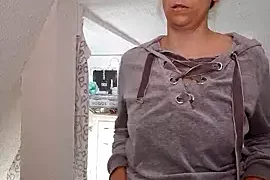 SexyJulia21 naked on cam for live sex chat