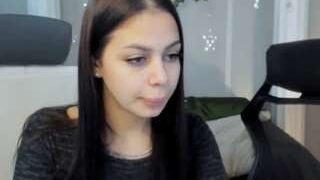 meddi-kiss11 nude on webcam in Live Sex Chat