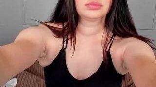 purple-lila nude on webcam in Live Sex Chat