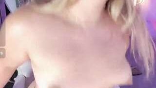 Kendall-dreams nude on webcam in Live Sex Chat