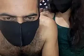 Love_nd_Lust naked on cam for live sex chat