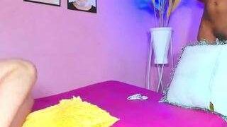 Sweet-ary97 nude on webcam in Live Sex Chat