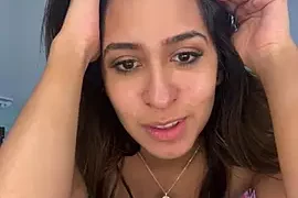 brownbunny512 naked on cam for live sex chat