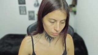 cristal-bubble nude on webcam in Live Sex Chat
