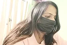 Nisha_kannada naked on cam for live sex chat