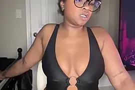 SluttyBabyAngel naked on cam for live sex chat