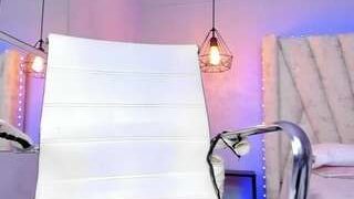 EmilyTayloor nude on webcam in Live Sex Chat