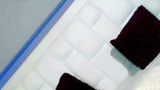 Maryam-fox nude on webcam in Live Sex Chat