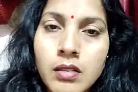 Arini_Arora naked on cam for live sex chat
