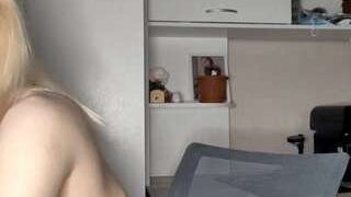 EarleneGornall nude on webcam in Live Sex Chat