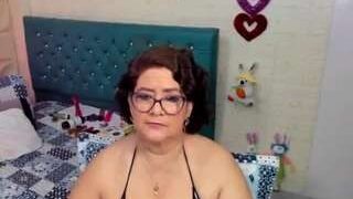estefany-belli nude on webcam in Live Sex Chat