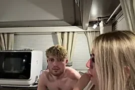 InYourWildestDreamzX naked on cam for live sex chat