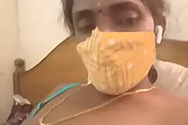Laxmipriyatamil naked on cam for live sex chat