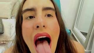 Lilly-Harper nude on webcam in Live Sex Chat