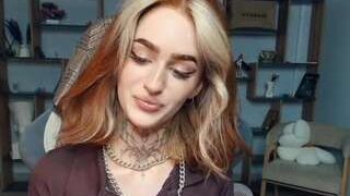 LynnCordner nude on webcam in Live Sex Chat
