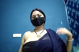 SassyWildCouple naked on cam for live sex chat
