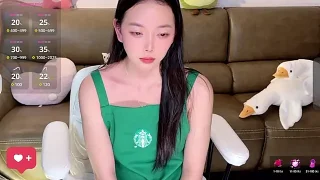 Alin250 naked on cam for live sex chat