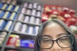 Angie_e naked on cam for live sex chat