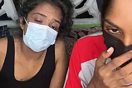 Lankan_queen naked on cam for live sex chat