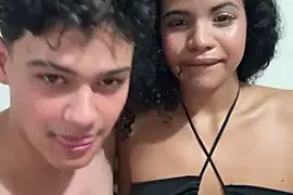 Rose-andres naked on cam for live sex chat