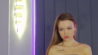 MarilynNova naked on cam for live sex chat