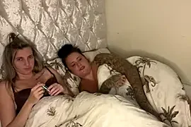 Charsworld naked on cam for live sex chat
