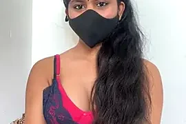 sexy-riya43 naked on cam for live sex chat