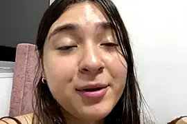 Valentina_ro naked on cam for live sex chat