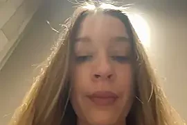 SashaCatt naked on cam for live sex chat