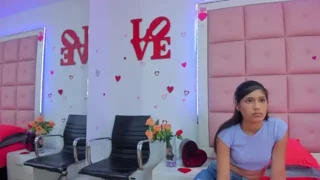 Aliss_Aron naked on cam for live sex chat