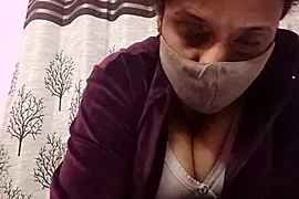 Gullapi naked on cam for live sex chat